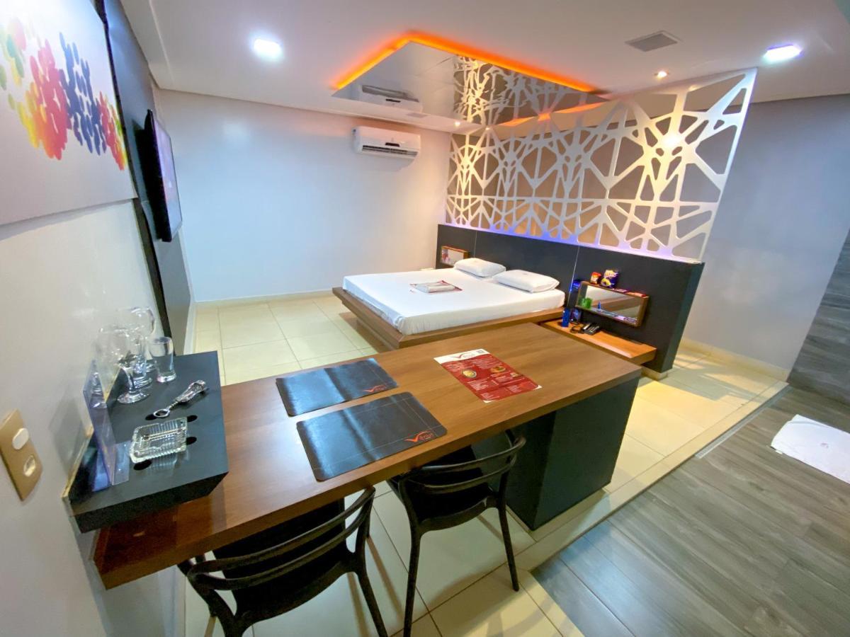 Vênus Prime Motel Rio Verde Extérieur photo