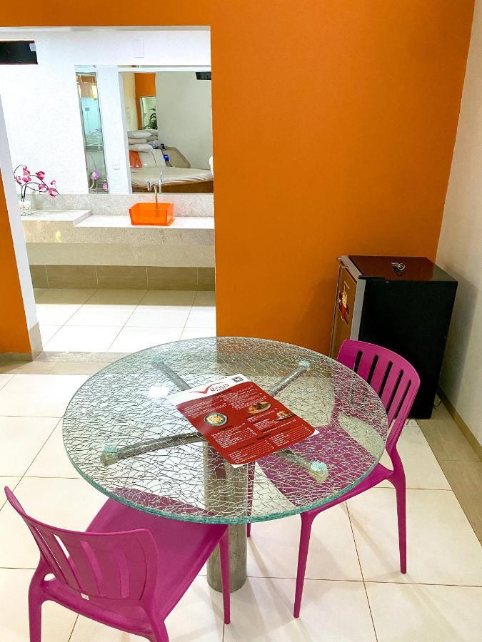 Vênus Prime Motel Rio Verde Extérieur photo